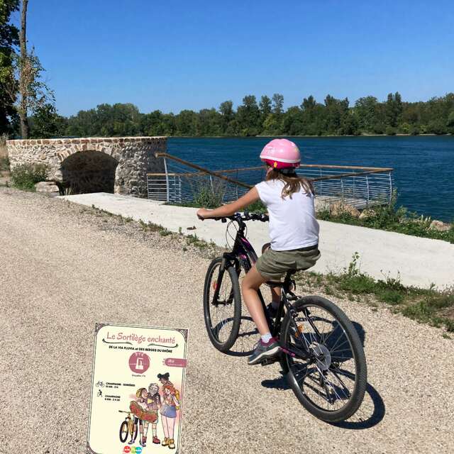 Enquête ludique à vélo N°6 : Le sortilège de la Via Fluvia et des berges du Rhône