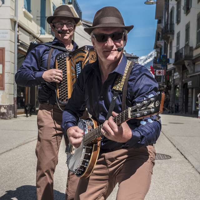 Bonjour l'Hiver - Fanfare Les Frères Misters