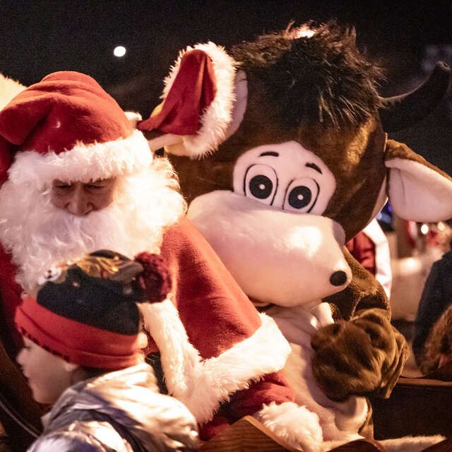 Passage du Père Noël en calèche
