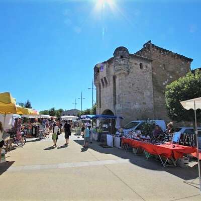 Le Marché hebdomadaire du dimanche