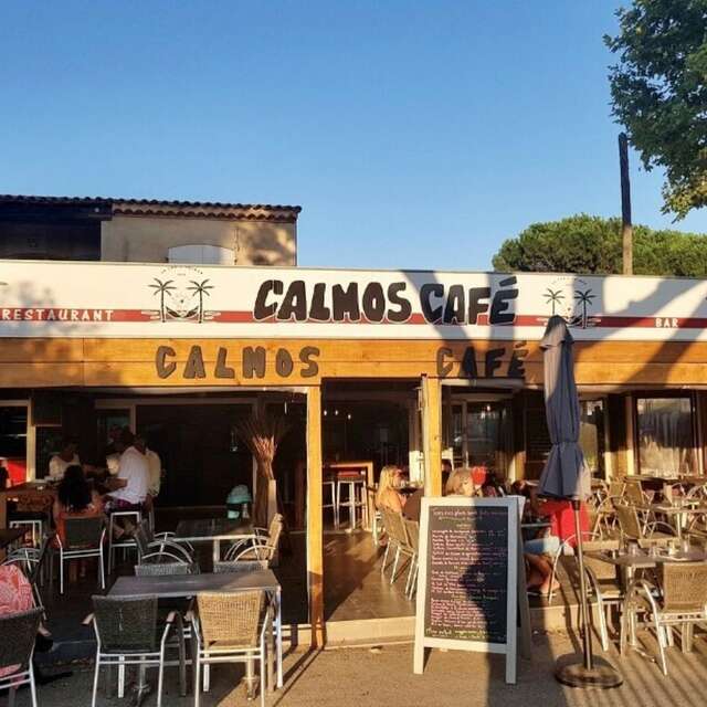 Calmos café