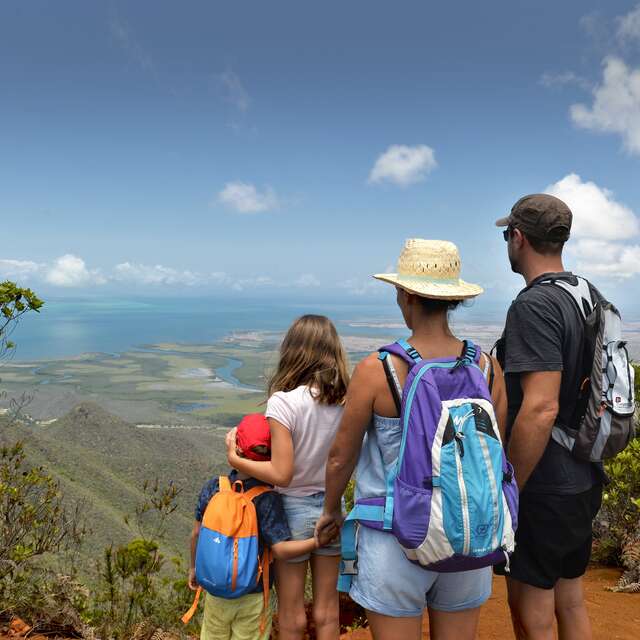 Sentier libre du Mont Katepaï