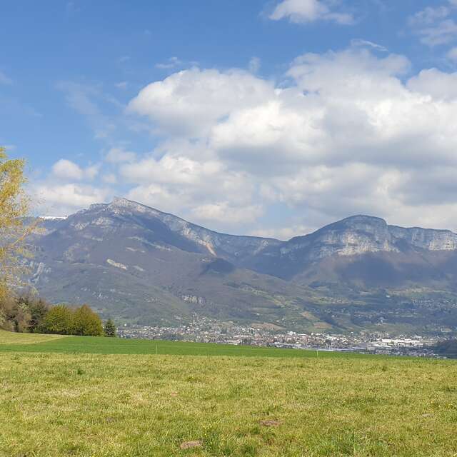 La croix de la Coche depuis Chambéry
