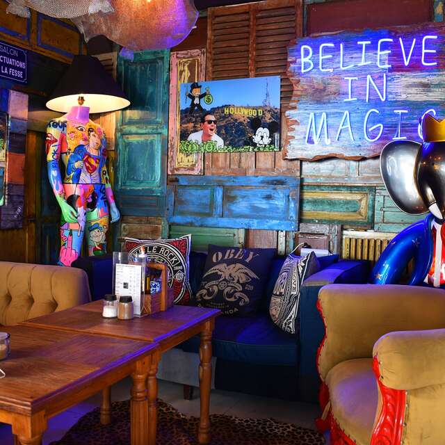 Babar Café