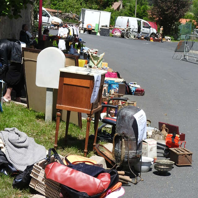 Vide-Greniers de St Georges Lagricol