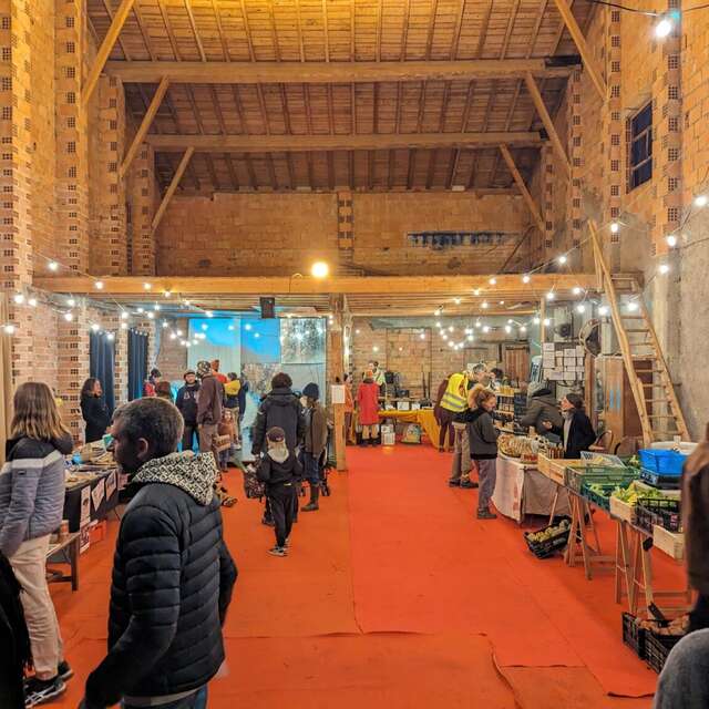 Le Grand Marché