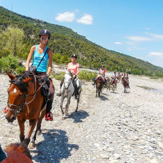 Balades à cheval avec la Fenière