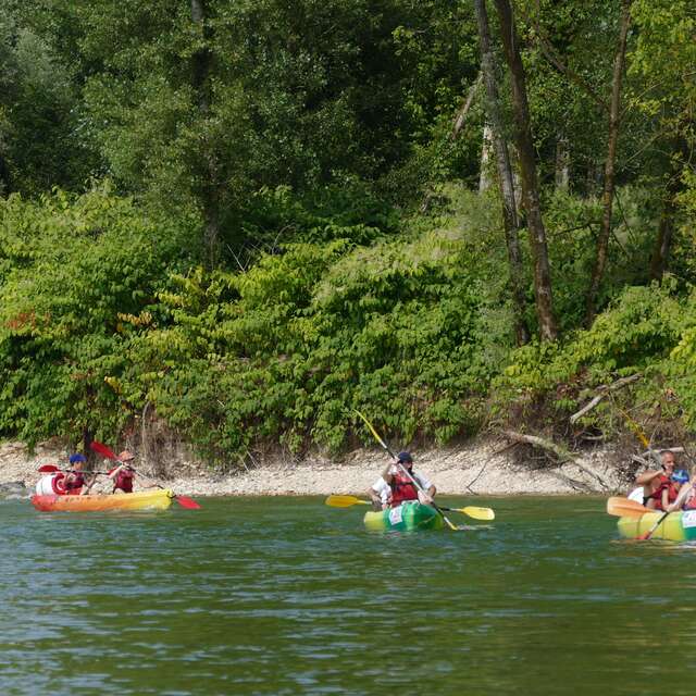 L'esquimaude, Canoë-kayak sur la rivière d'Ain