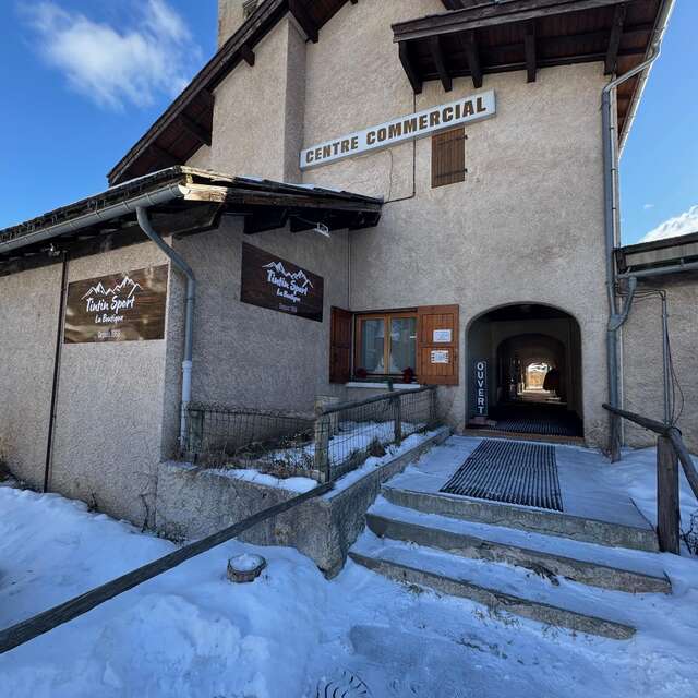 Tintin Sport - Bas du village
