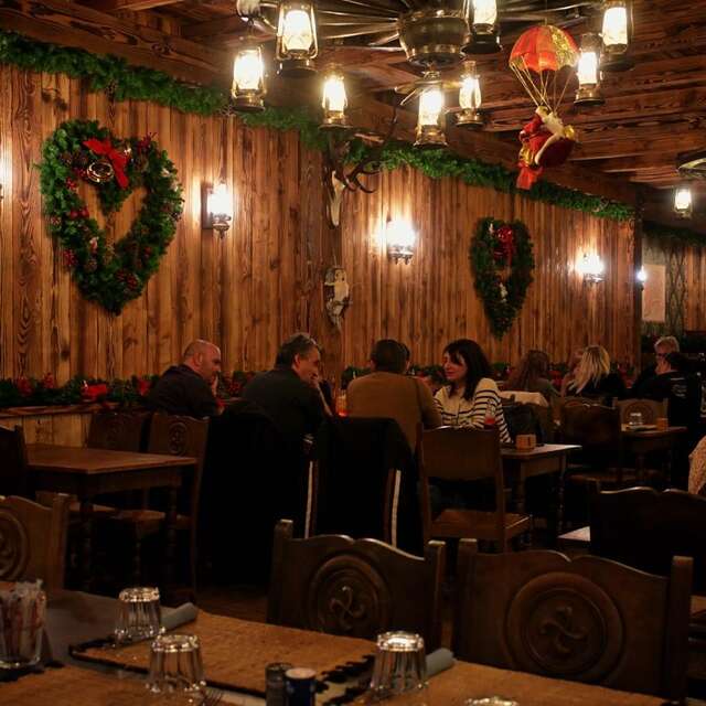 Christmas dinner at the Ranch de la Mène