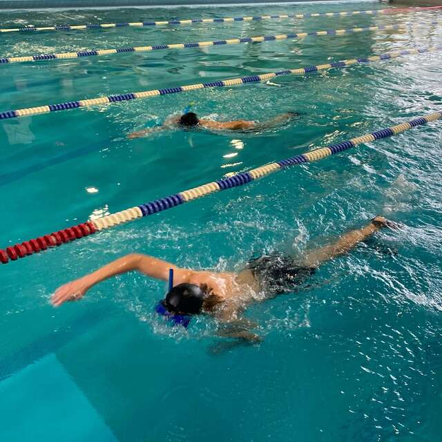 Become a lifeguard with the BNSSA diploma