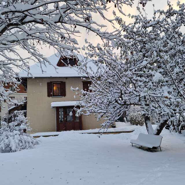 CHALET LES BOUVREUILS 6 personnes (Mont de Lans village)