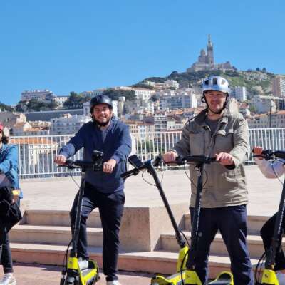 Parcourir Marseille en Trott électrique - Guide virtuel!