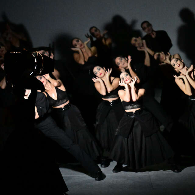 Ballet National D'Espagne - Marcos Morau  -"Afanador"