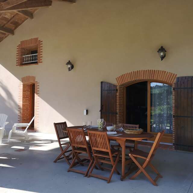 Gîte de Courtau côté forêt