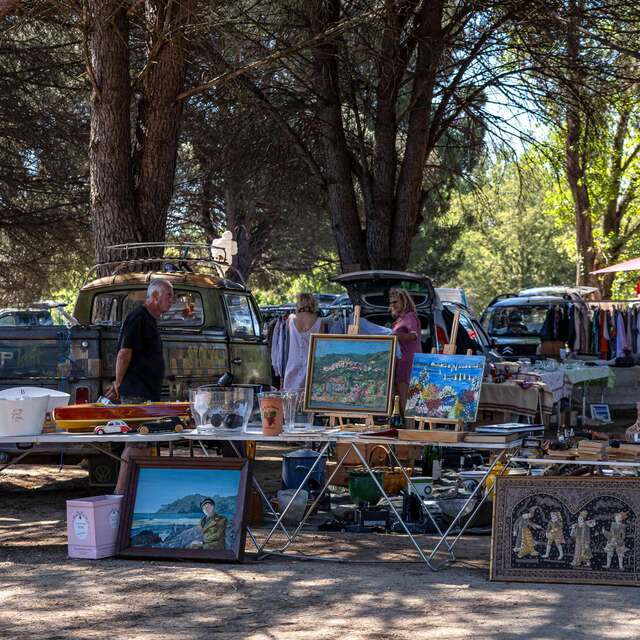 Brocante du Mas de Bagatin