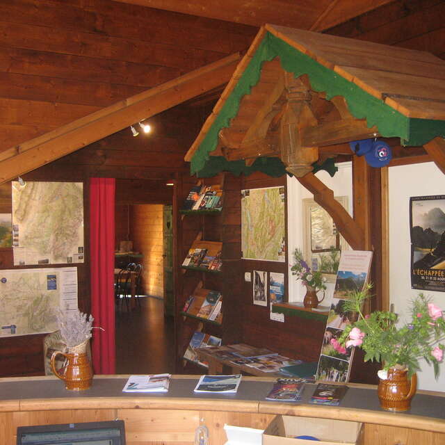 Point d'information de la Maison de la Nature