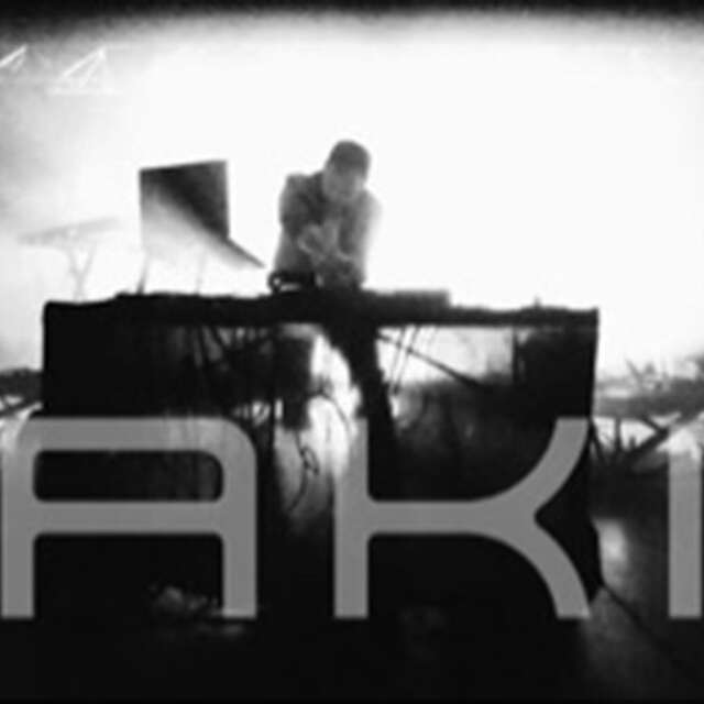 BAKIR en ouverture du festival Extravagances