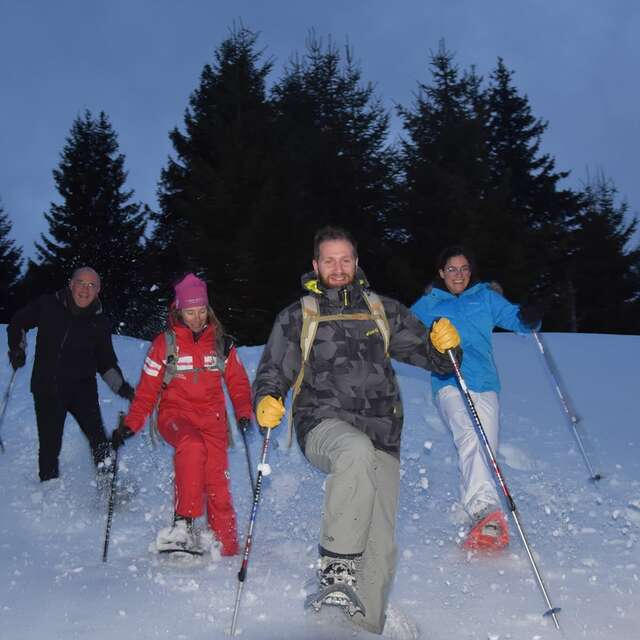 Gourmet escape snowhoeiing