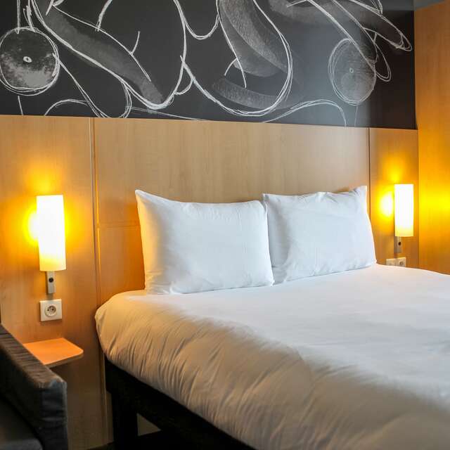 Ibis Saint-Genis-Pouilly Genève