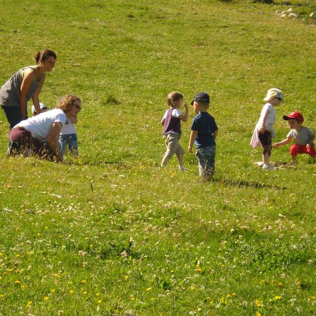 Etablissement d'Accueil de Jeunes Enfants "Les 3 Pommes"