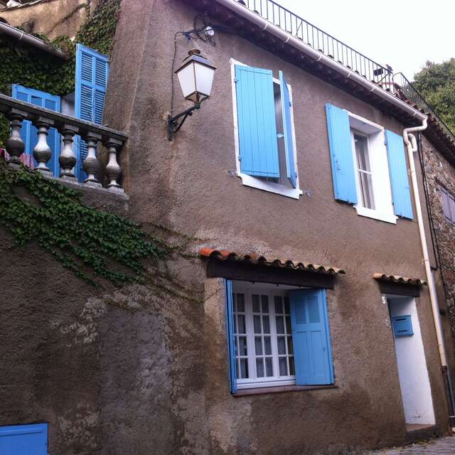 La Maison Bleue