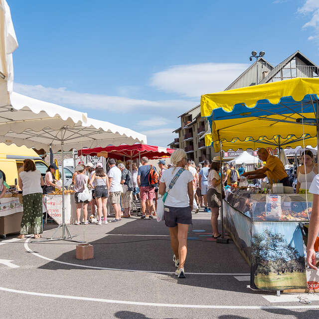 Marché hebdomadaire de La Joue du Loup