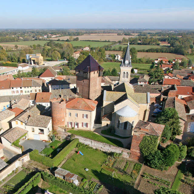 Découverte du Château médiéval d'Ambérieux-en-Dombes