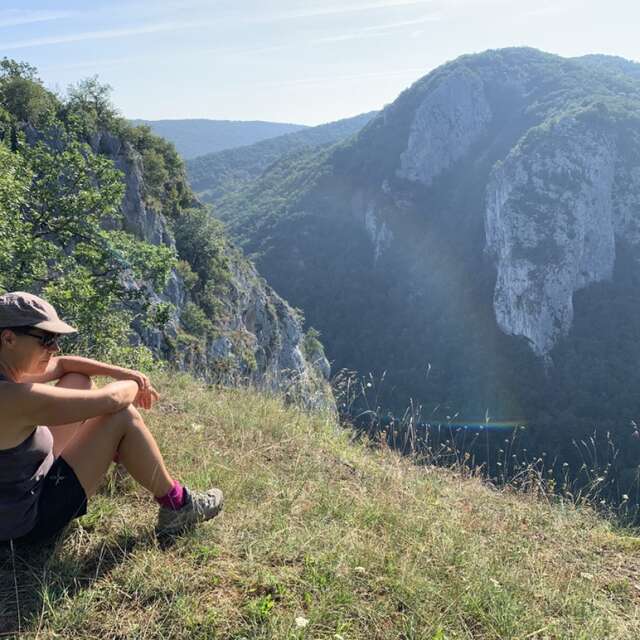Escap'Ânes - On top of the Péreille cliffs