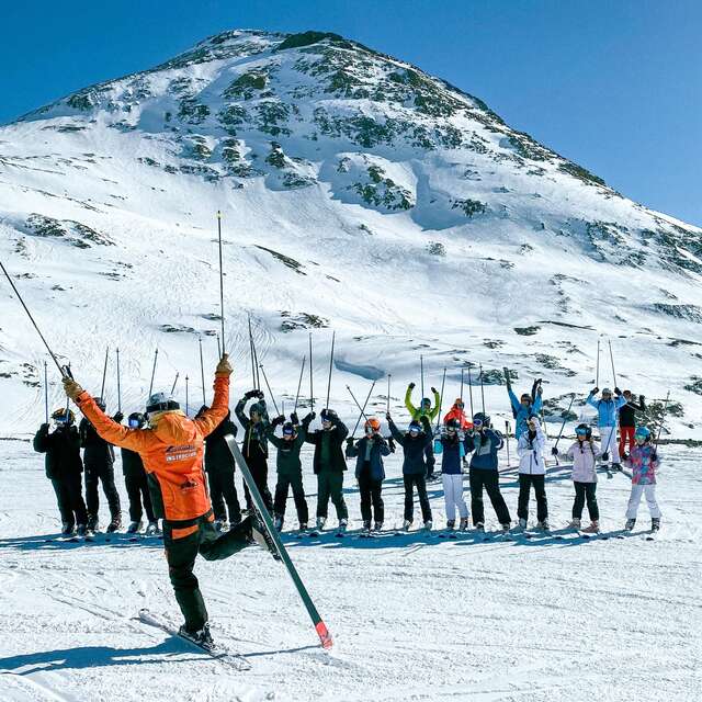 Ski & snowboard school Proski