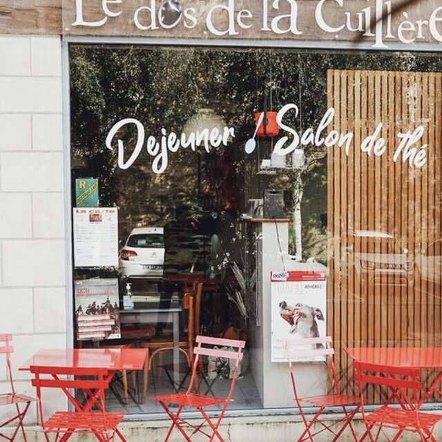 Le Dos de la Cuillère