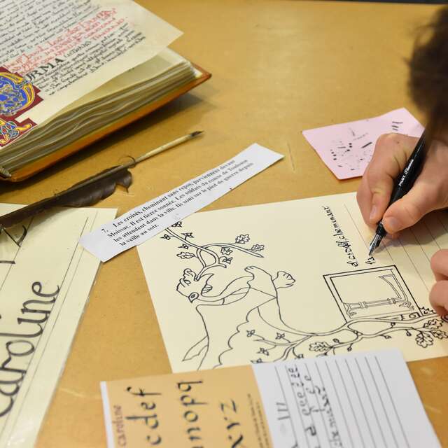 Atelier d'initiation | Enluminure et calligraphie