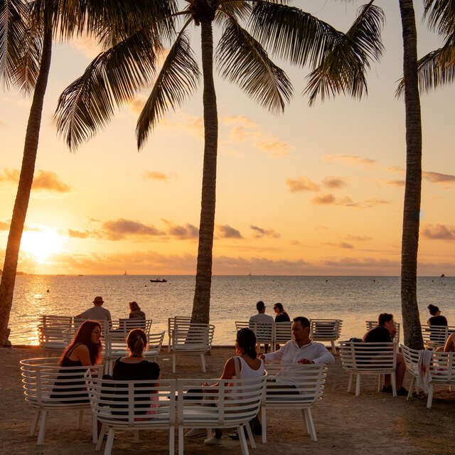 Le Faré Bar - Le Méridien Noumea Resort & Spa