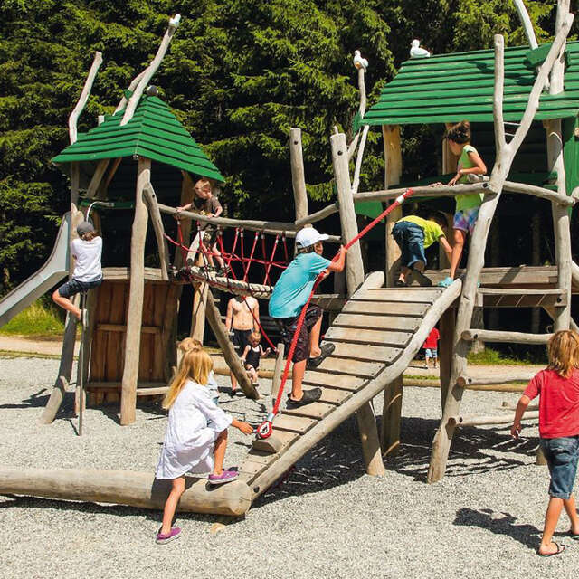 Aire de jeux du Lac des Ecoles