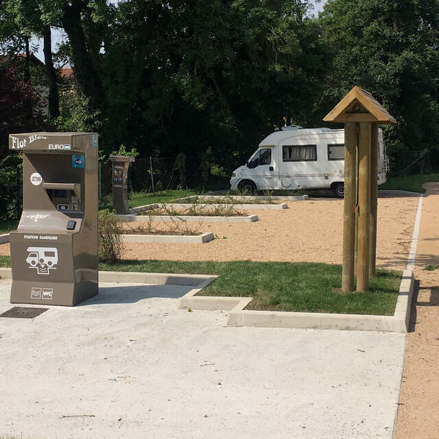 Aire de service et de stationnement camping car de Loire Forez