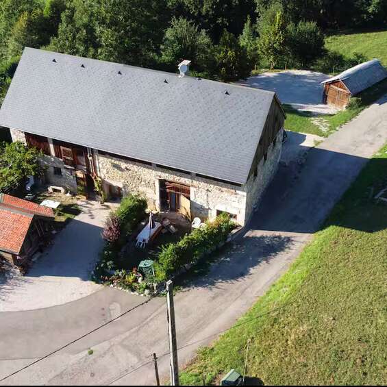 L'Entre Monts