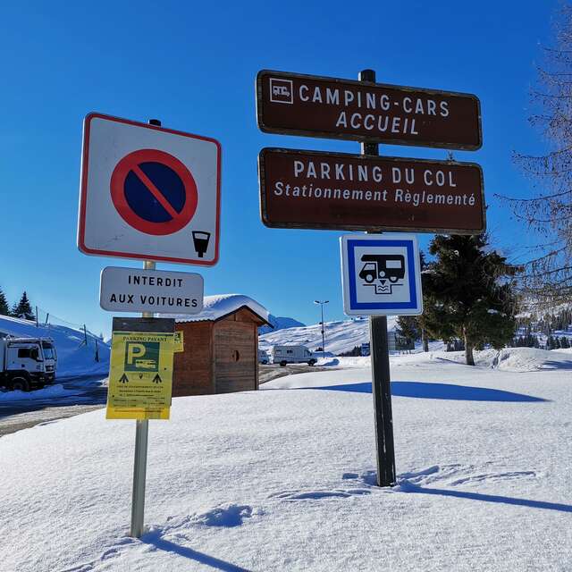 Col des Saisies camper van rest area