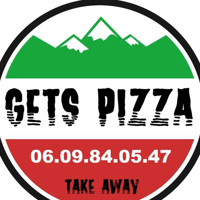 Gets Pizza