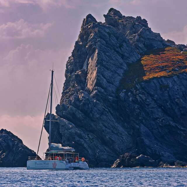 Coucher de soleil en catamaran avec Passion Med