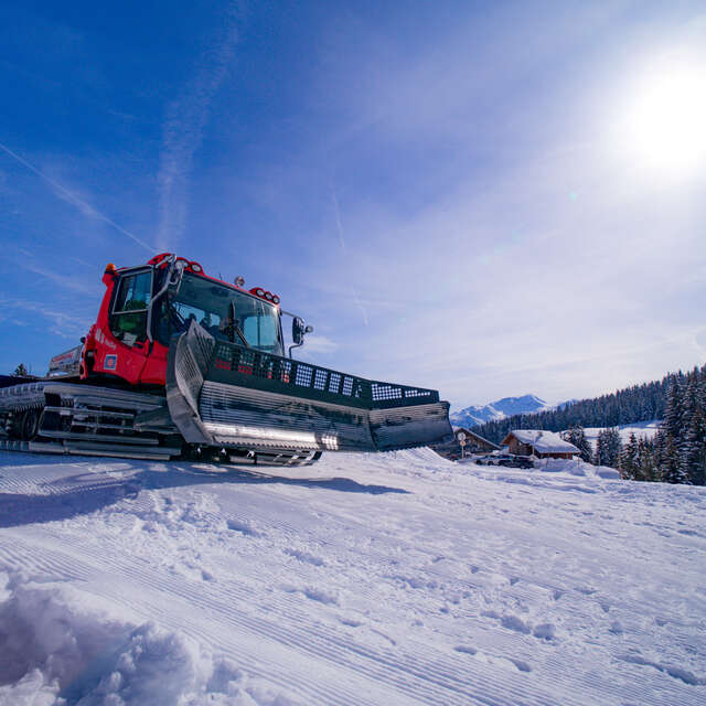 Snow groomer first experience or lesson
