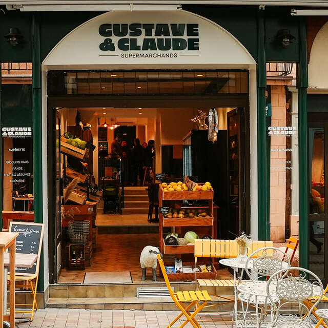 Gustave & Claude