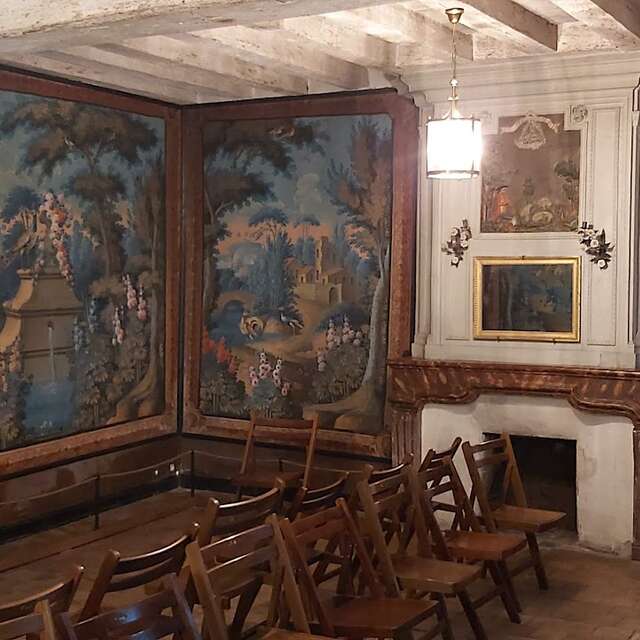 Salle des Toiles Peintes in the Old Presbytery