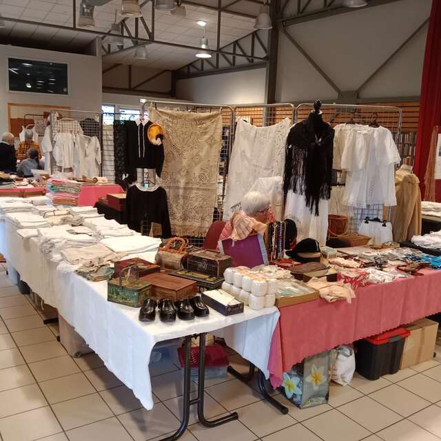 Puces des couturières