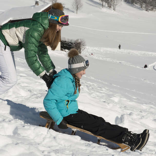 Piste de luge L'abeille au Venay