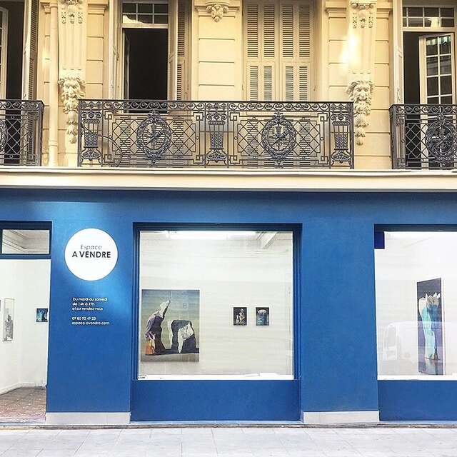 Espace à vendre, art contemporain depuis 2004