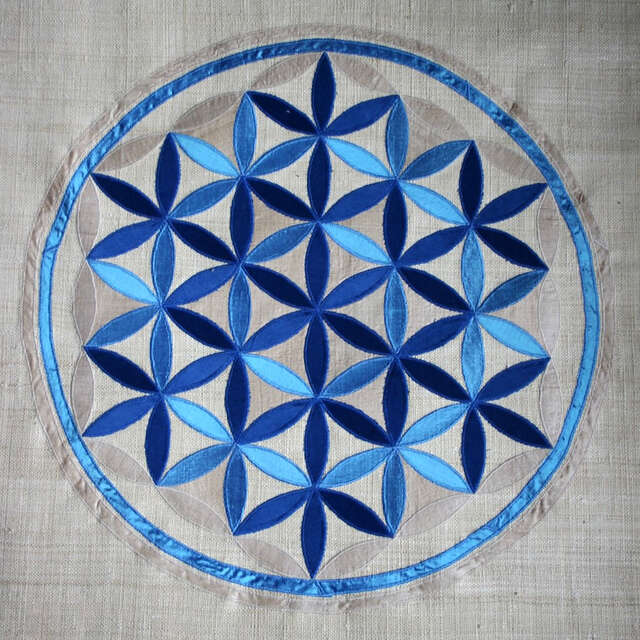 Création de fleur de vie au fil de soi