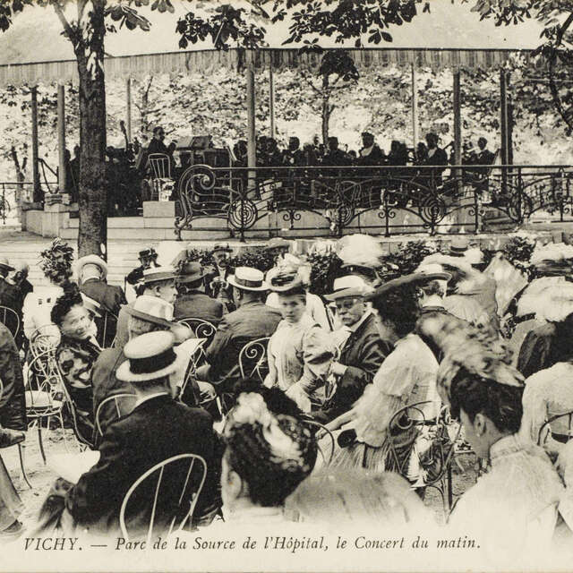 Kiosque à musique de la source de l'Hôpital