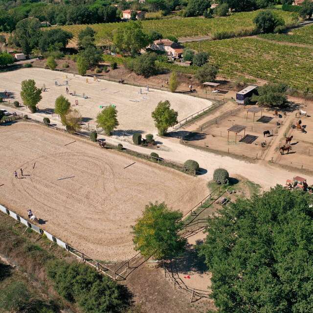 MDME Stables Grimaud