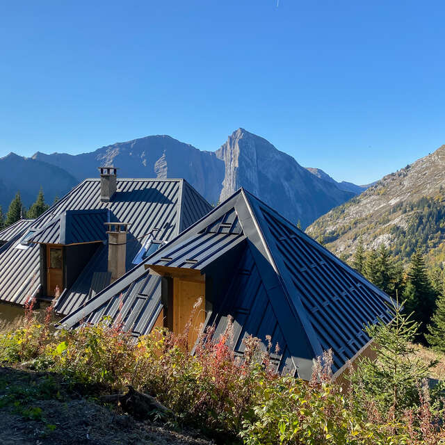 Refuge de Coutarse - Rando pédestre 2 jours en famille au cœur des Bauges