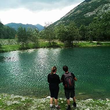 Profiter d'une partie de pêche au bord du Lac